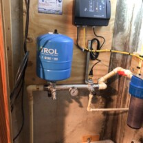 We installed a Solution Feeder with a 35 gallon Solution Tank and Static Mixer for pH and Corrosion Control, a Whole House 10 inch Sediment Filter, and a Constant Water Pressure System for a happy customer in Gaithersburg, Maryland! a constant pressure system and a sediment filter